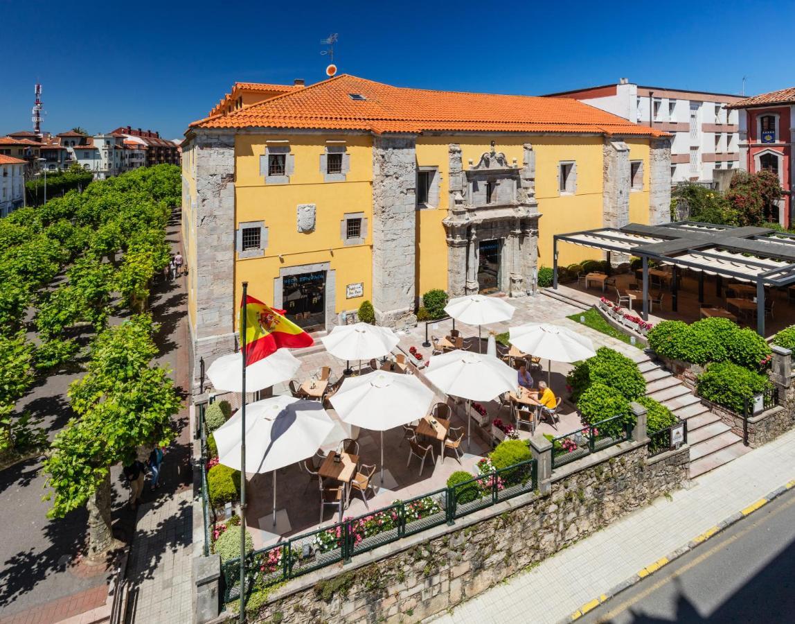 Don Paco Hotel Llanes Bagian luar foto