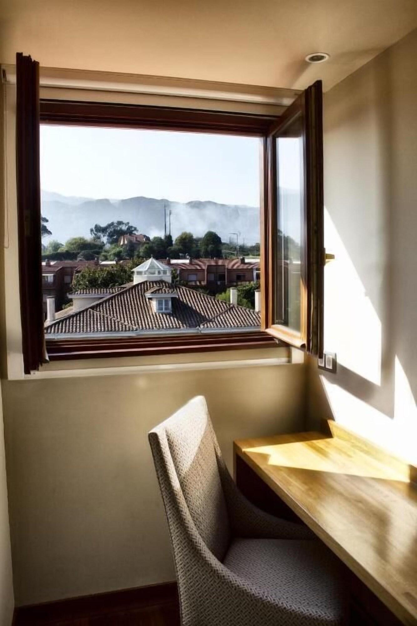 Don Paco Hotel Llanes Bagian luar foto