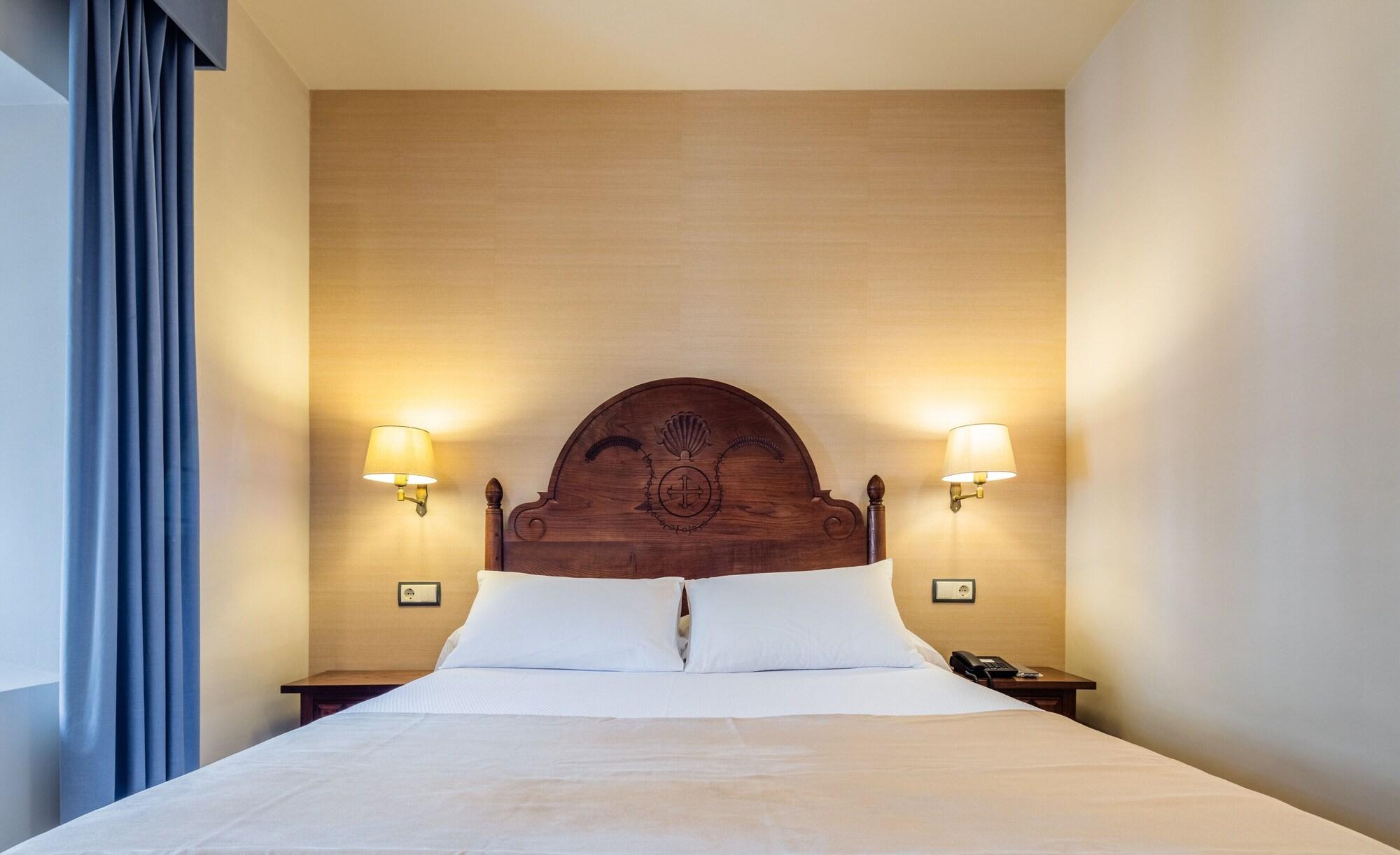 Don Paco Hotel Llanes Bagian luar foto